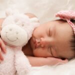 21 sposobów na uspokojenie i usypianie Twojego niemowlęcia: praktyczne porady dla rodziców