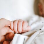 5 akcesoriów, które ułatwią opiekę nad niemowlakiem